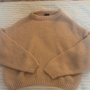 H&M Women's Sweater in pale pink